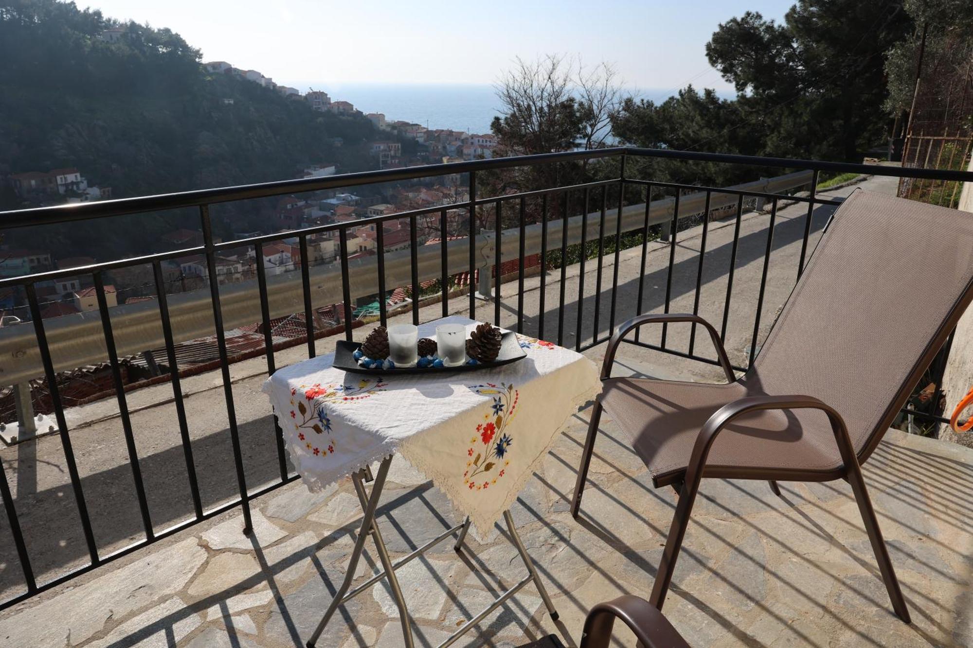 Mary'S Villas Plomari Luaran gambar